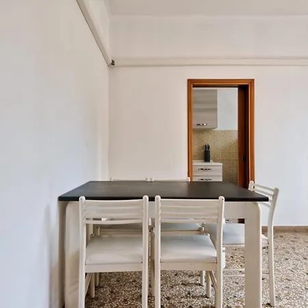 Guest house Cozy In *